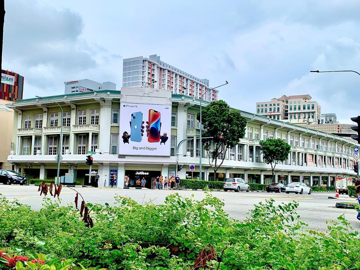 Arena Esports Hotel @ Bugis Village Singapore Exteriör bild
