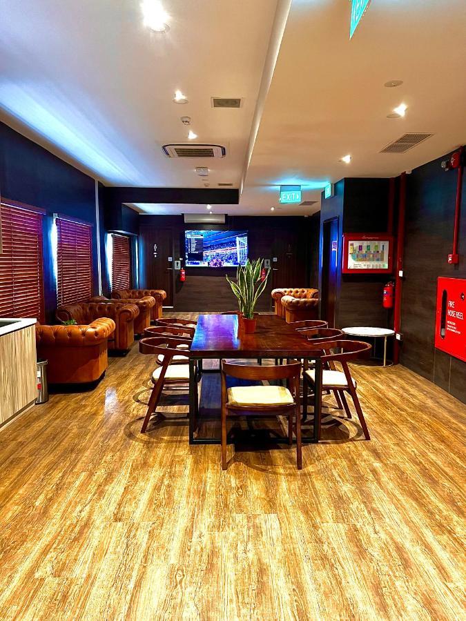 Arena Esports Hotel @ Bugis Village Singapore Exteriör bild